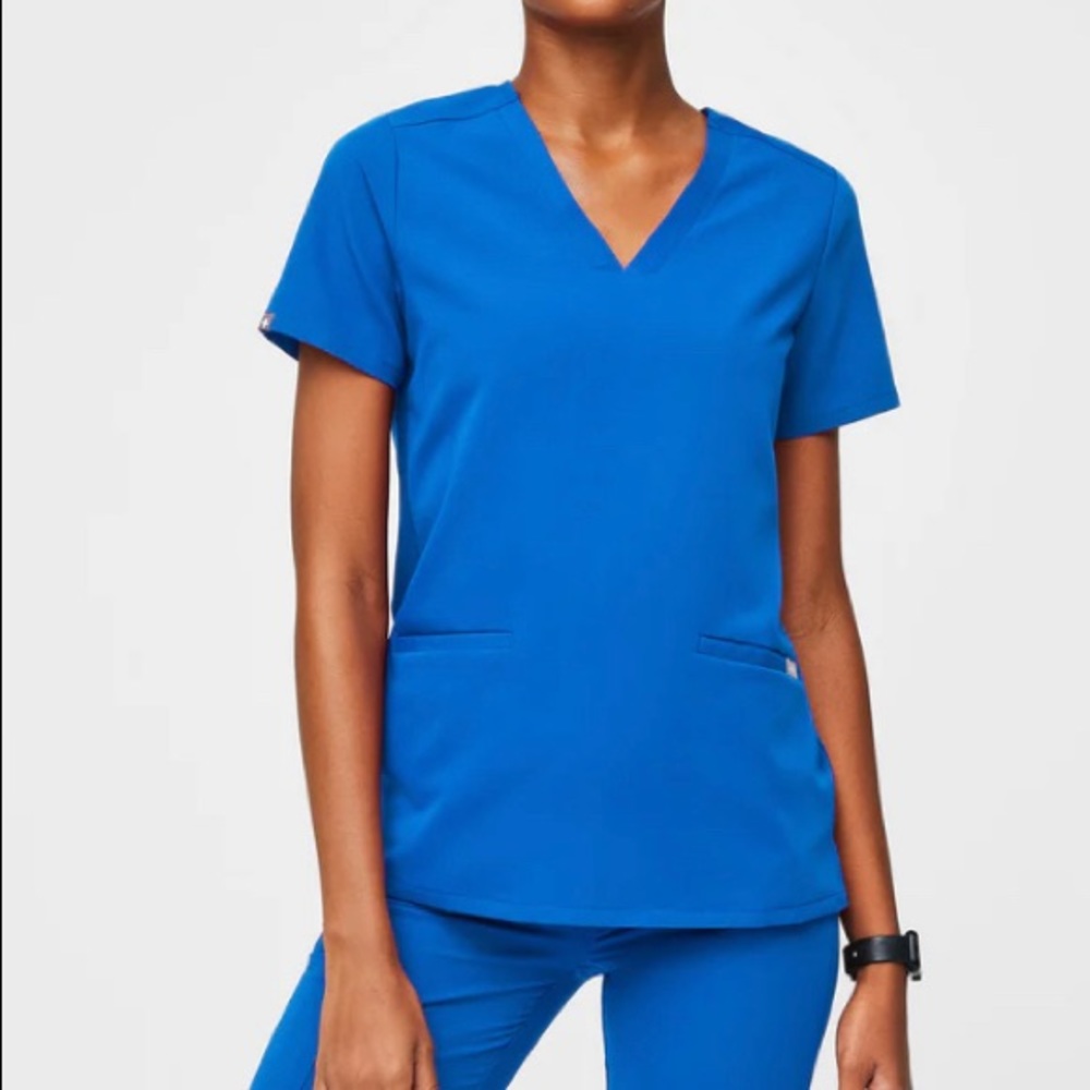 Figs Casma Scrub Top